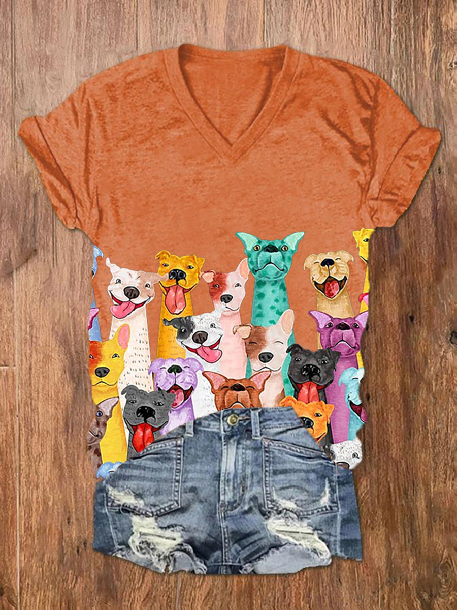 Cães coloridos de mulher imprimem camiseta de manga curta