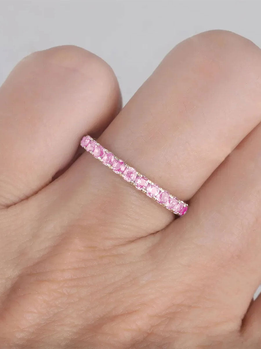 Anel do cancro da mama feminino